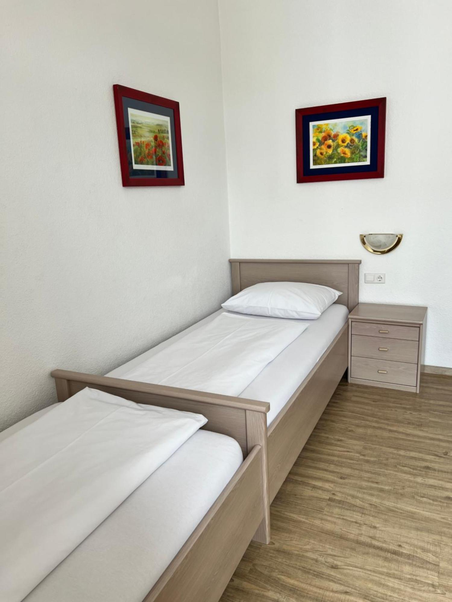 Hotel Fantasie Ansbach Ngoại thất bức ảnh