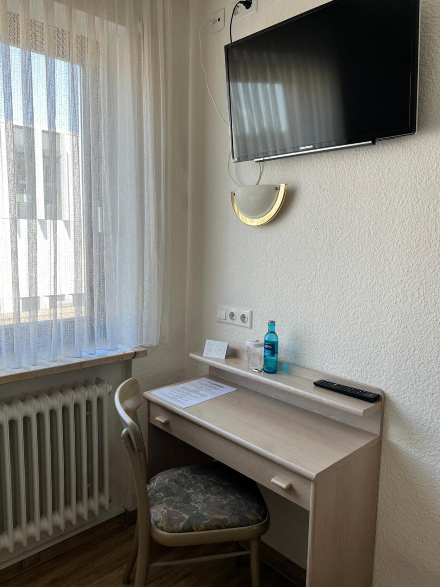 Hotel Fantasie Ansbach Ngoại thất bức ảnh