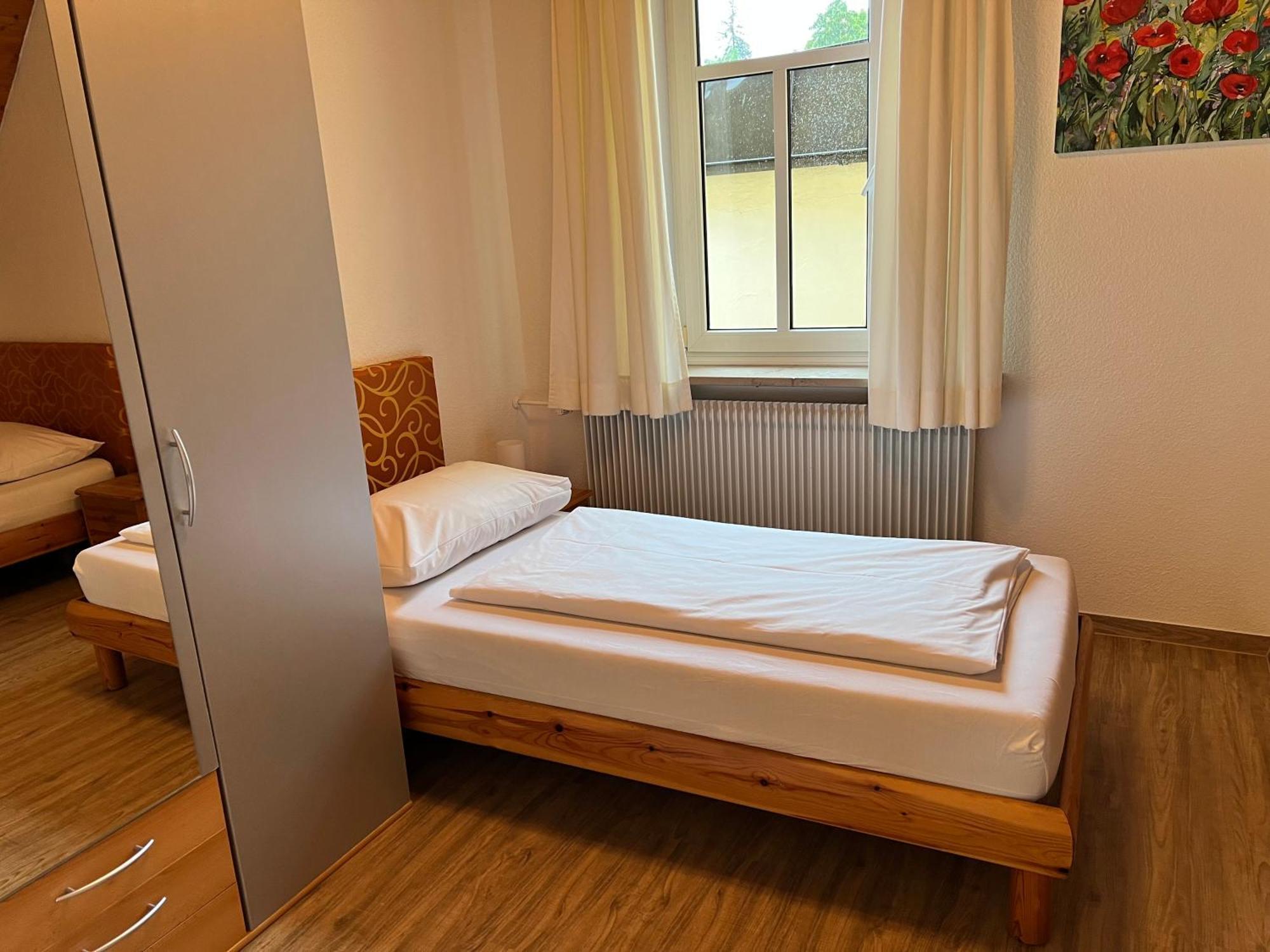 Hotel Fantasie Ansbach Ngoại thất bức ảnh